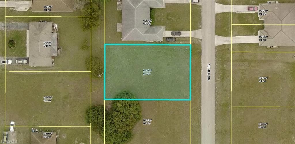 1420 NE 8th PL CAPE CORAL, FL 33909