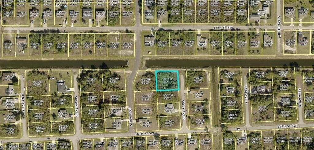 1504 Sally AVE S LEHIGH ACRES, FL 33976