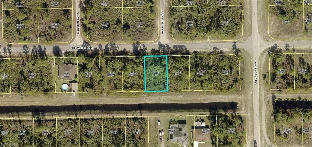 1154 Edelweiss ST E LEHIGH ACRES, FL 33974