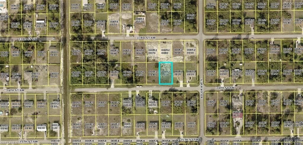 3804 34th ST SW LEHIGH ACRES, FL 33976