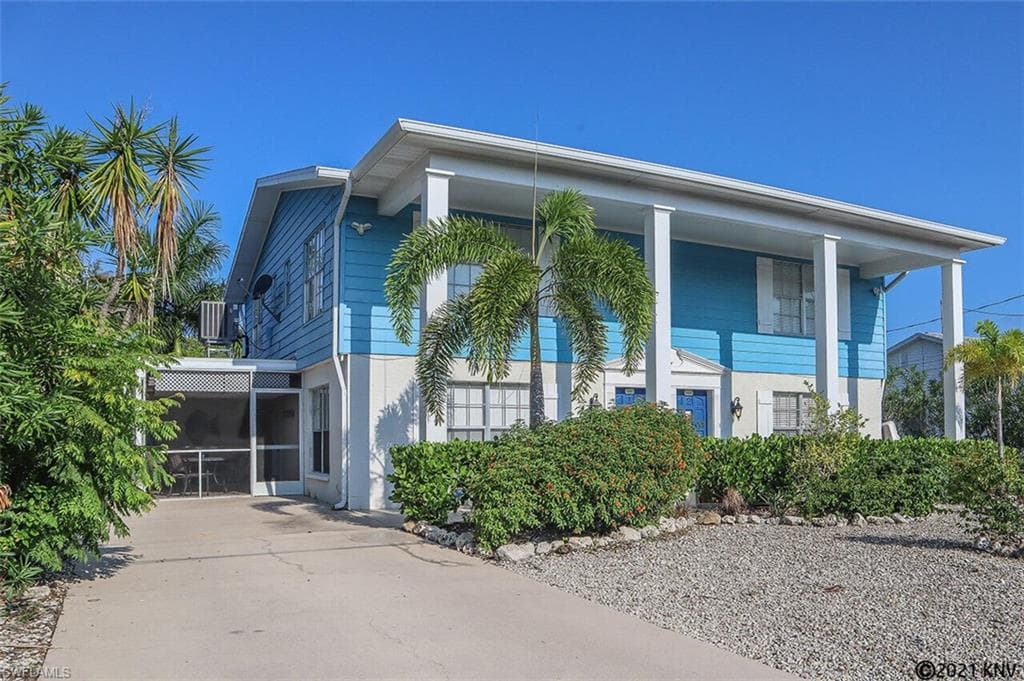 253 / 255 Tropical Shore WAY FORT MYERS BEACH, FL 33931