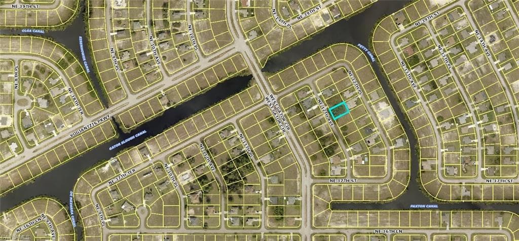 3723 NE 12th AVE CAPE CORAL, FL 33909