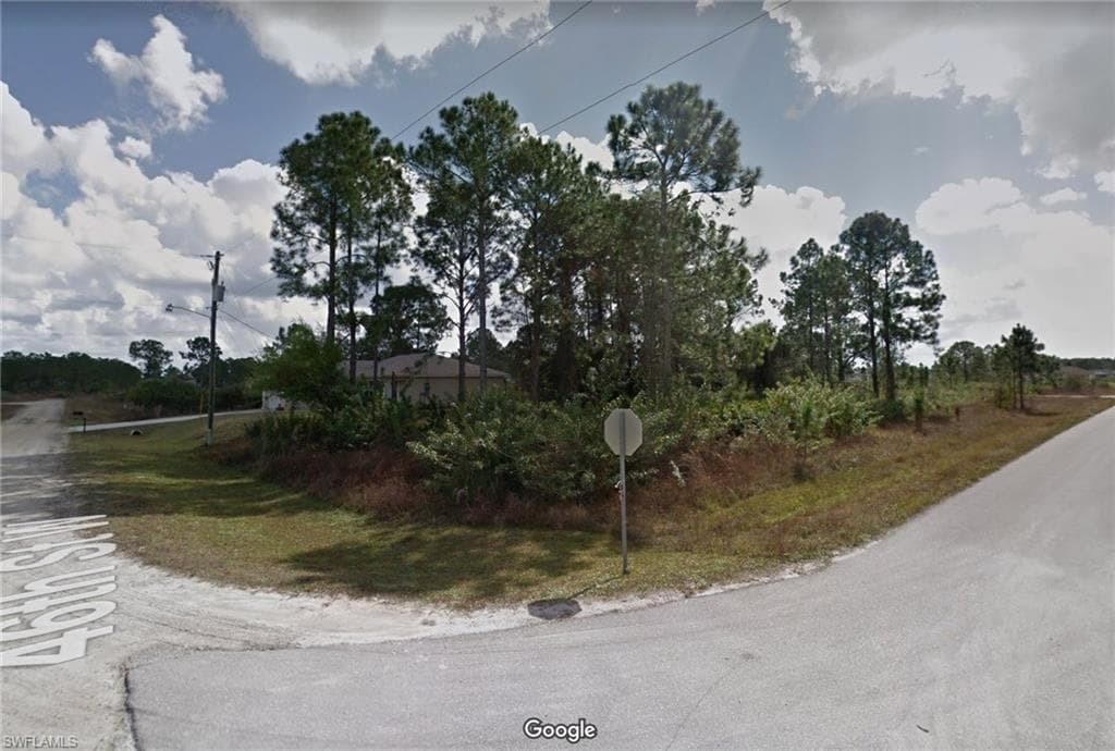 3113 46th ST W LEHIGH ACRES, FL 33971