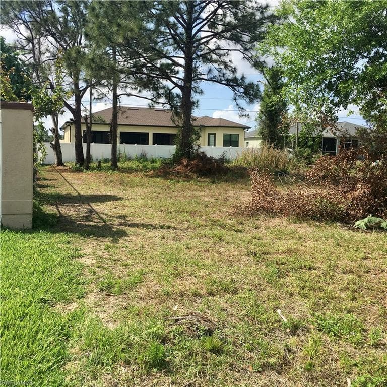 14100 Carlotta ST FORT MYERS, FL 33905