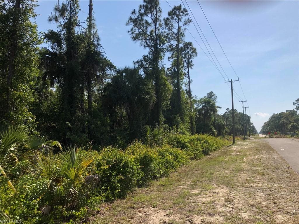 00 18th Ave NE NAPLES, FL 34120