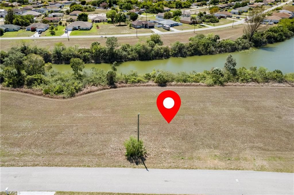 2312 NE 19th PL CAPE CORAL, FL 33909