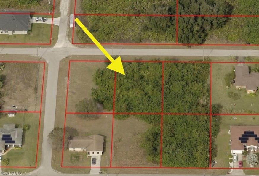 2505 17th ST SW LEHIGH ACRES, FL 33976