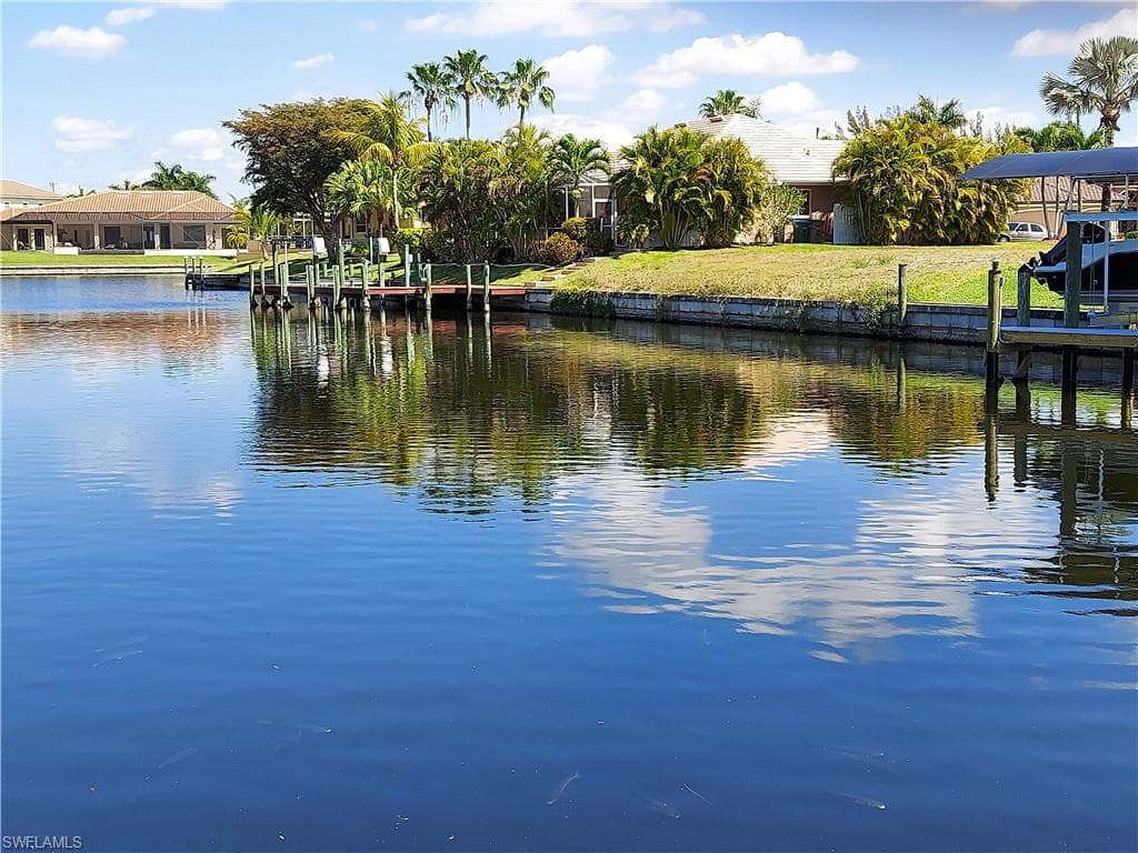 4109 SW 27th PL CAPE CORAL, FL 33914