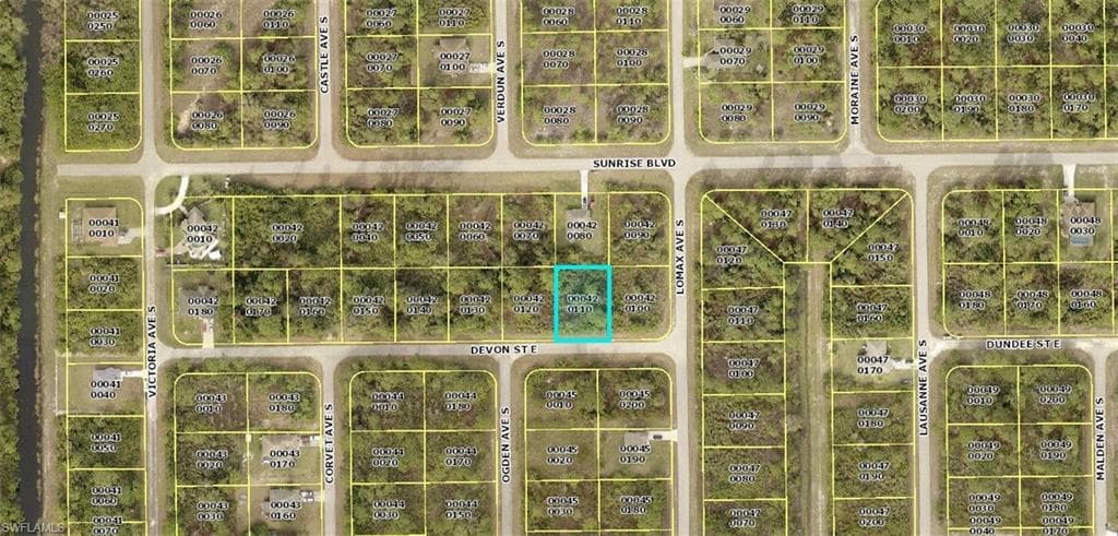 719 Devon ST LEHIGH ACRES, FL 33974