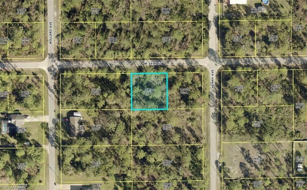 603 W 11th ST LEHIGH ACRES, FL 33972