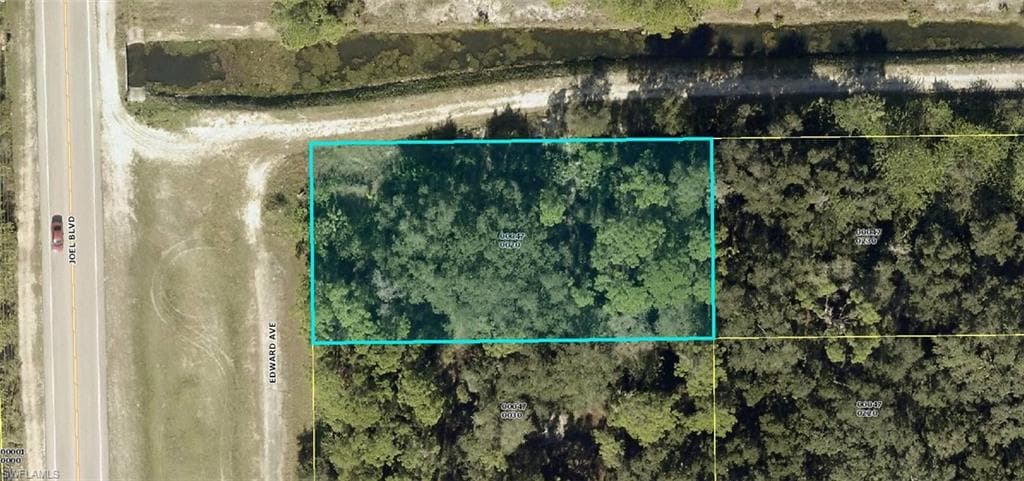 1920 Edward AVE LEHIGH ACRES, FL 33972