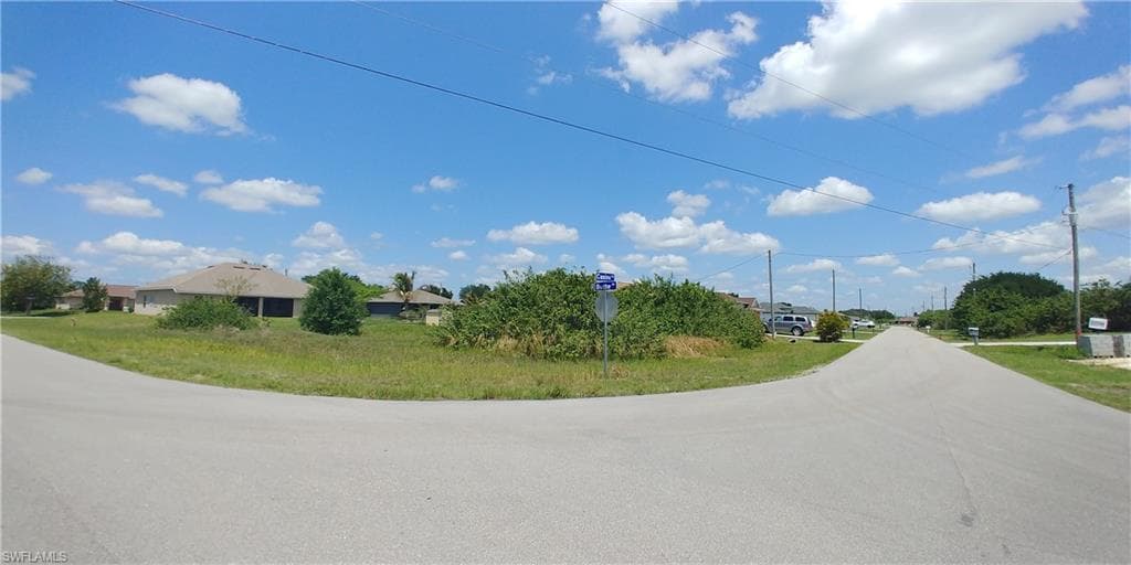 1003 Casino AVE LEHIGH ACRES, FL 33971