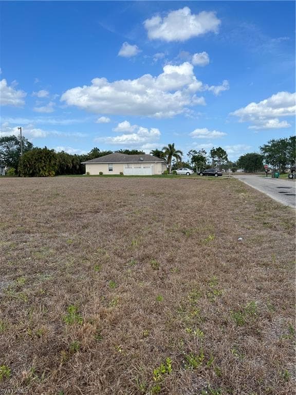1409 NE 14th TER CAPE CORAL, FL 33909