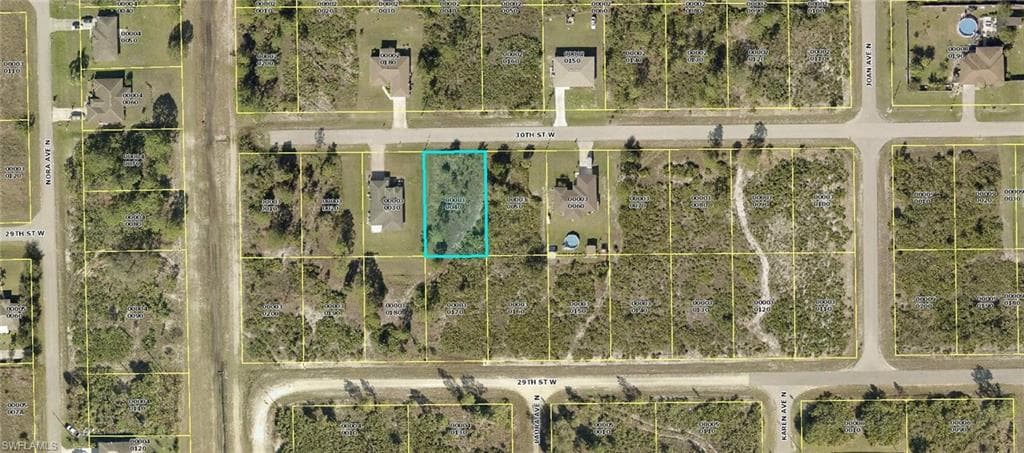 3013 30th ST W LEHIGH ACRES, FL 33971