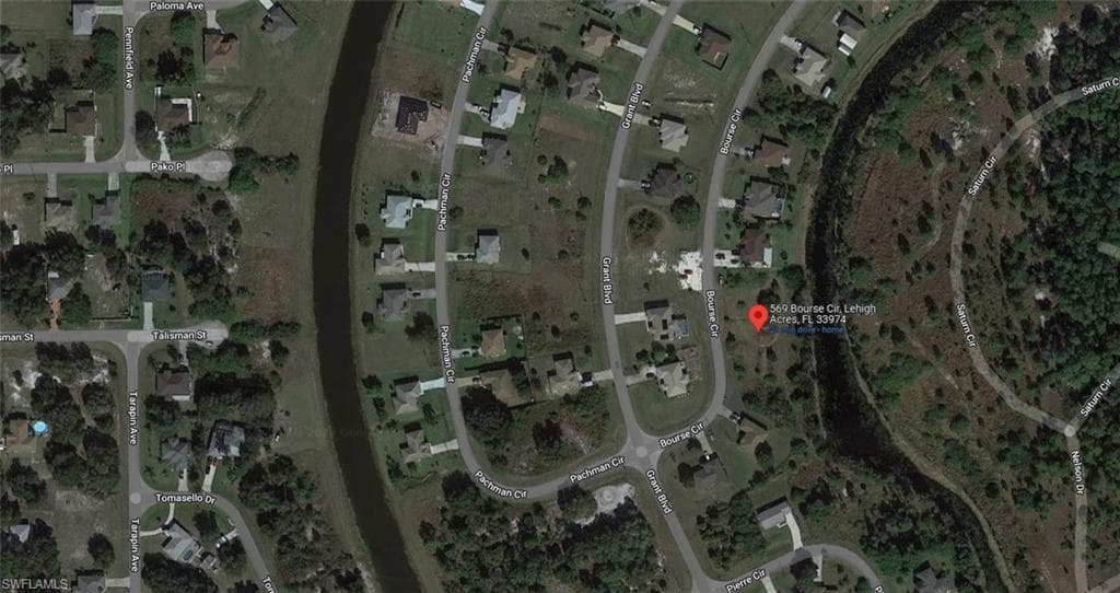 569 Bourse CIR LEHIGH ACRES, FL 33974