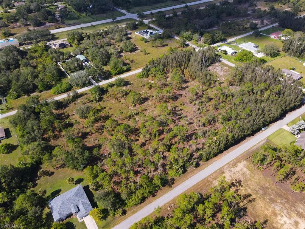 1314 Robert AVE LEHIGH ACRES, FL 33972