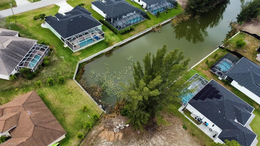 820 SW 28th ST CAPE CORAL, FL 33914