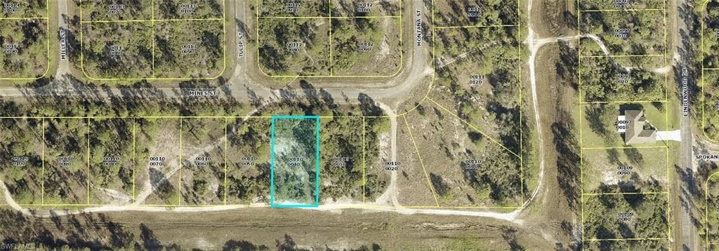 331 Mines ST LEHIGH ACRES, FL 33972