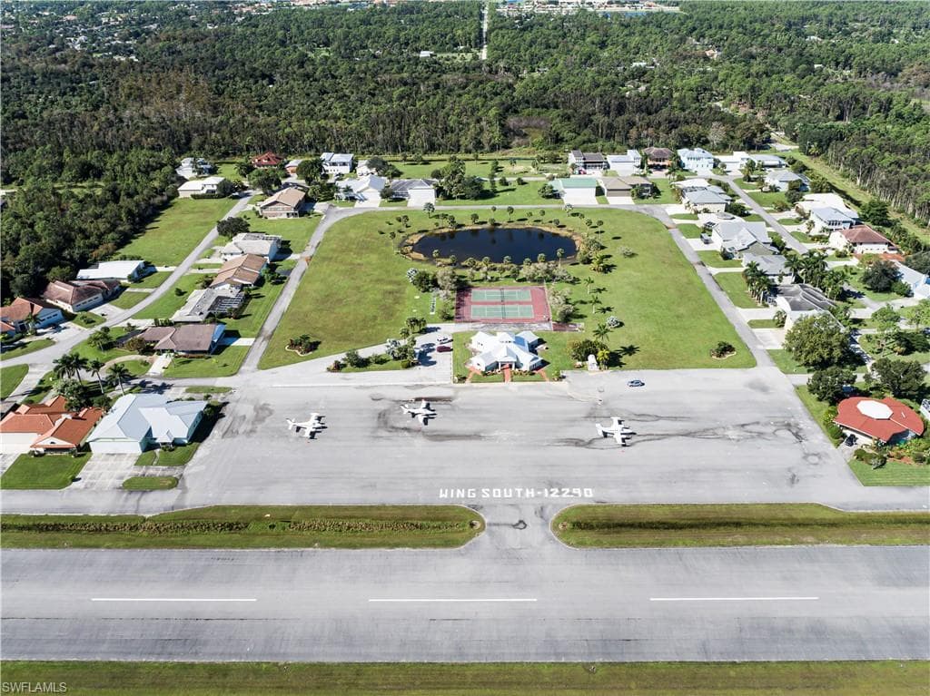 4012 SKYWAY DR LOT#49 NAPLES, FL 34112