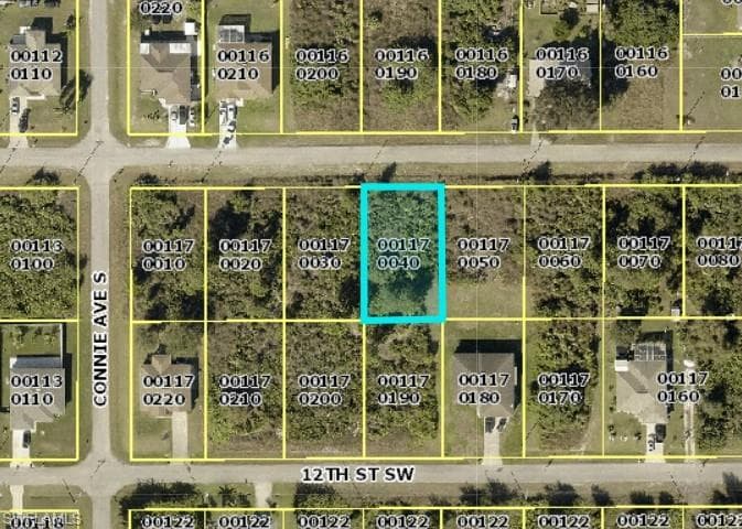 2515 11th ST SW LEHIGH ACRES, FL 33976