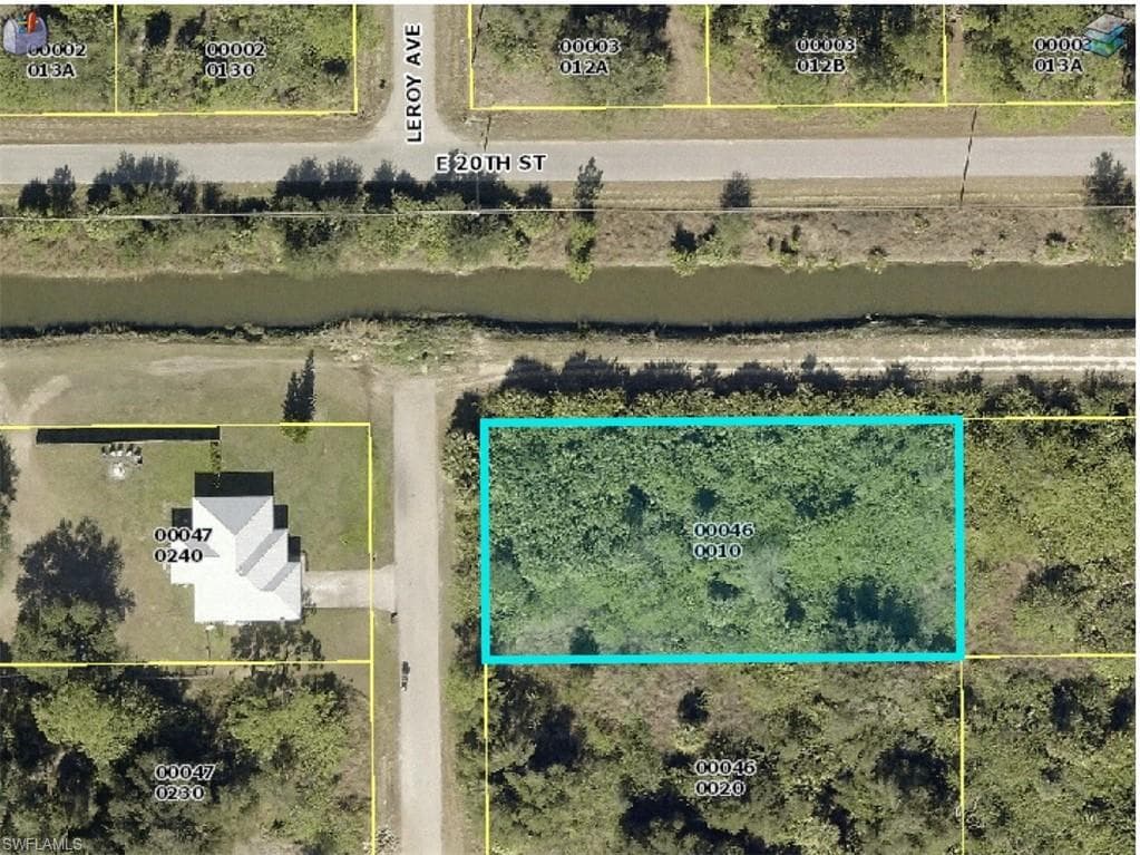 1922 Leroy AVE LEHIGH ACRES, FL 33972