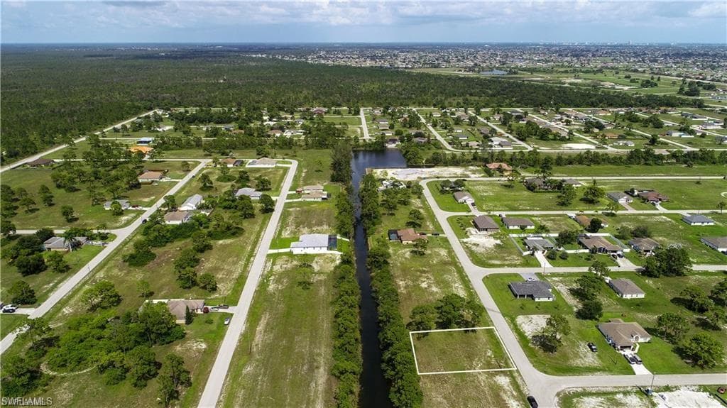 1917 NW 30th ST CAPE CORAL, FL 33993