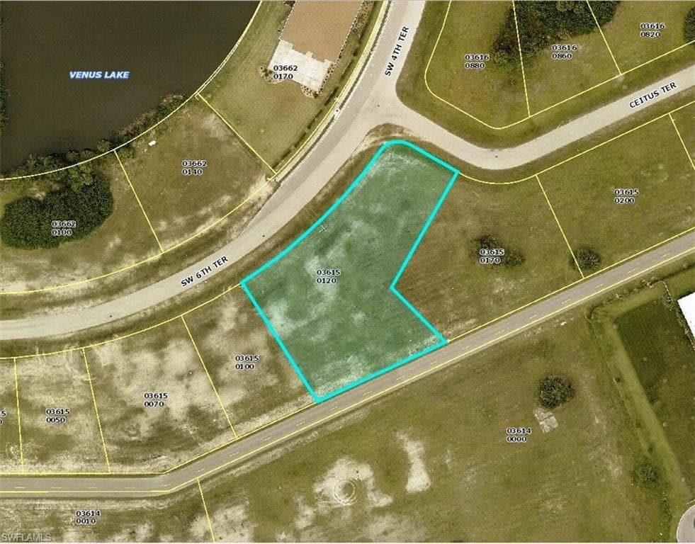 1482 SW 6th TER CAPE CORAL, FL 33991