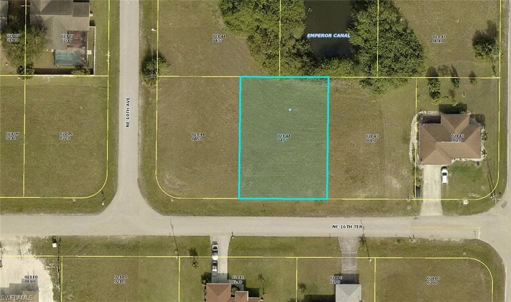 1007 NE 16th TER CAPE CORAL, FL 33909