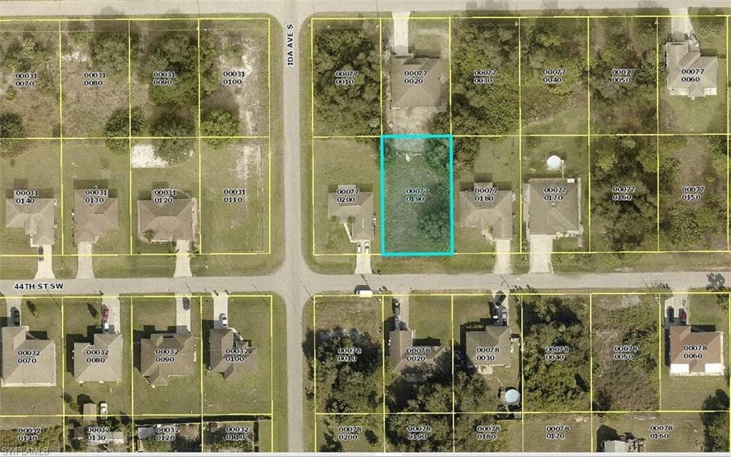 2816 44th ST SW LEHIGH ACRES, FL 33976