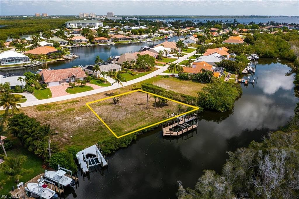 14891 Caleb DR FORT MYERS, FL 33908