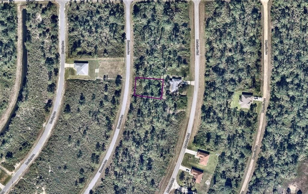 313 Hermosa AVE LEHIGH ACRES, FL 33974