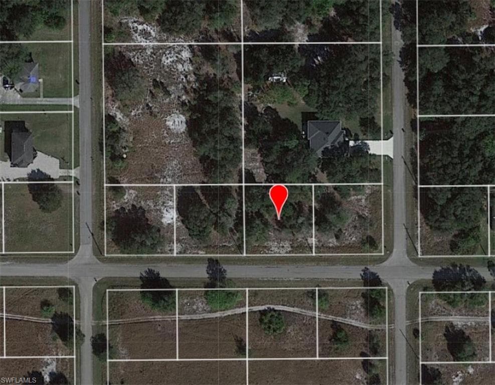 3105 E 18th ST LEHIGH ACRES, FL 33972