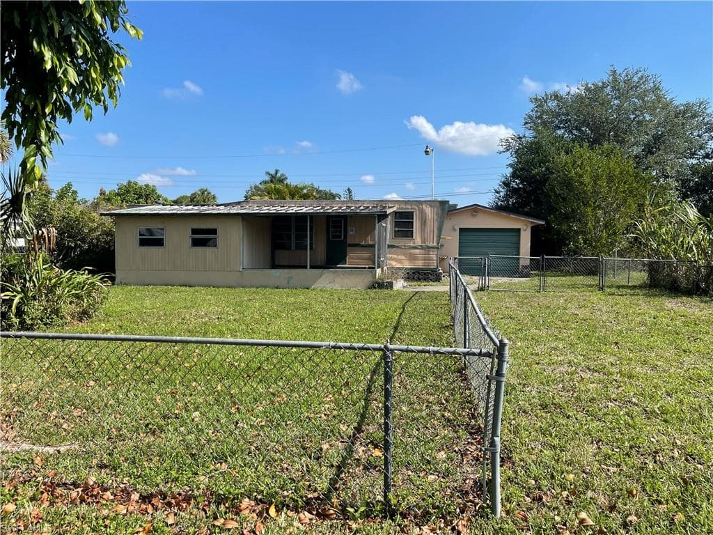11320 Dellwood LN BONITA SPRINGS, FL 34135