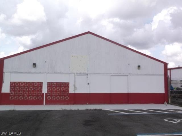 11118 S Cleveland AVE FORT MYERS, FL 33907