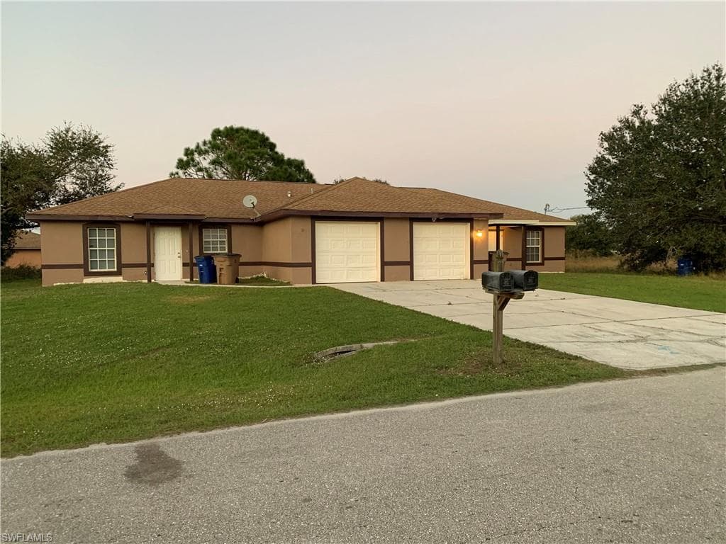 4440/ 4442 25TH ST SW LEHIGH ACRES, FL 33973