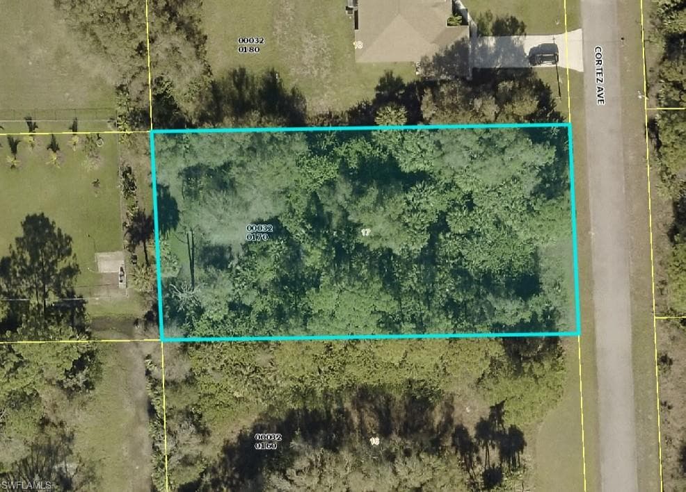 609 Cortez AVE LEHIGH ACRES, FL 33972