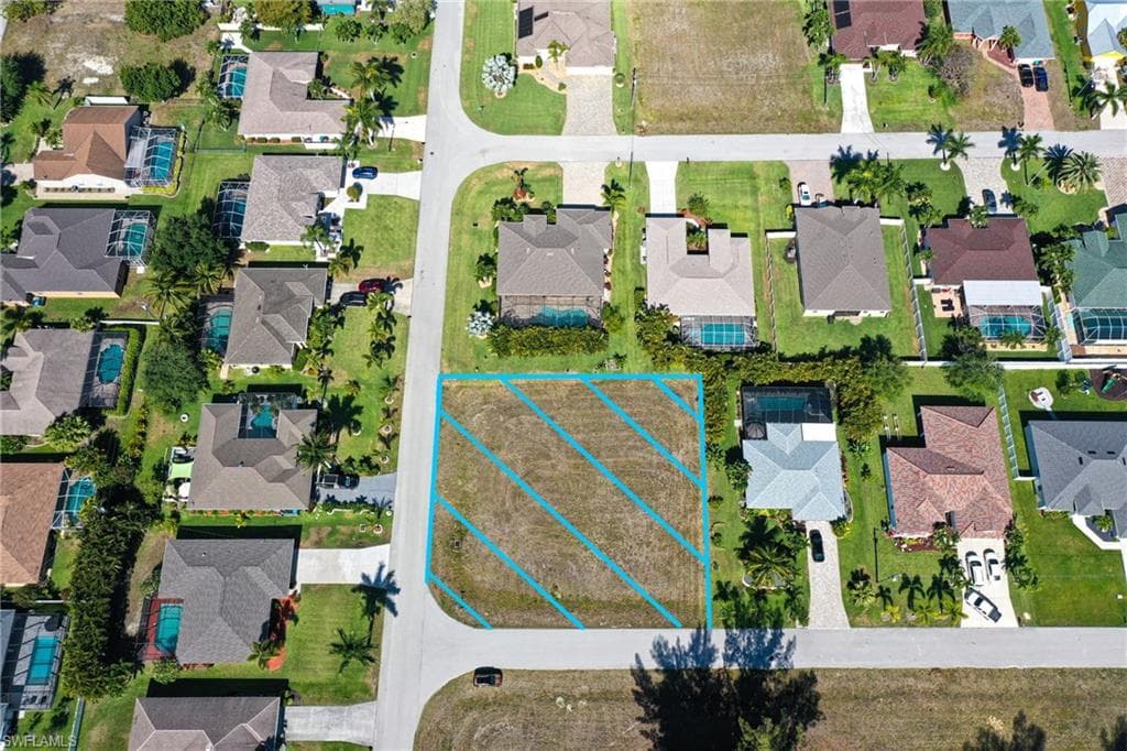 4624 SW 21st PL CAPE CORAL, FL 33914