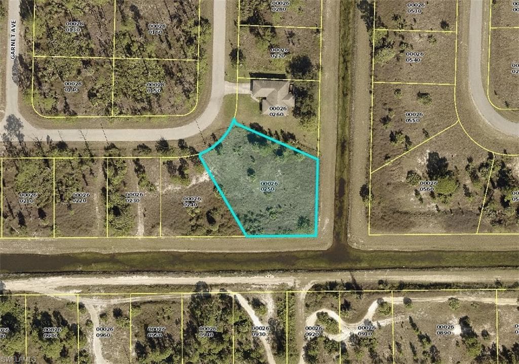 1048 Fayette AVE LEHIGH ACRES, FL 33974