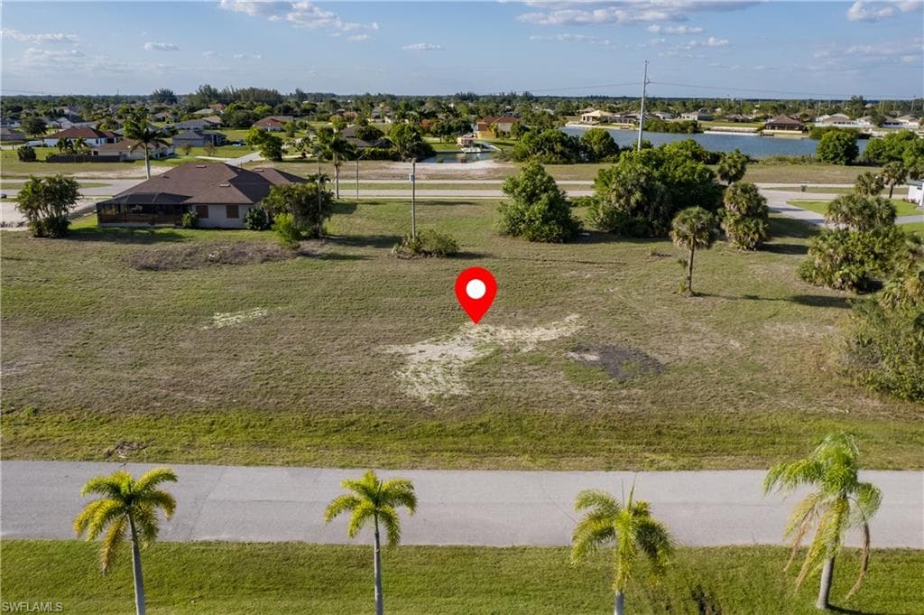 1905 NW 7th TER CAPE CORAL, FL 33993