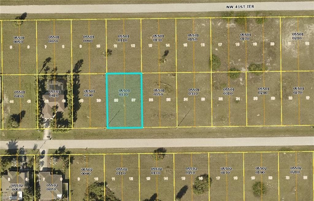 3907 NW 41st ST CAPE CORAL, FL 33993