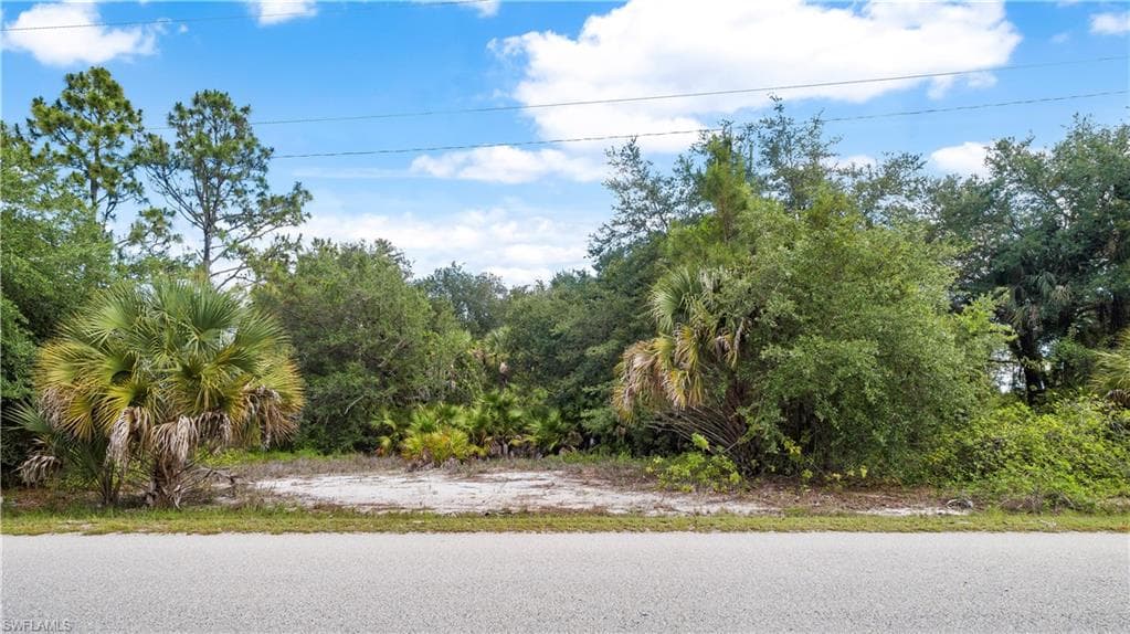 2514 38th ST W LEHIGH ACRES, FL 33971