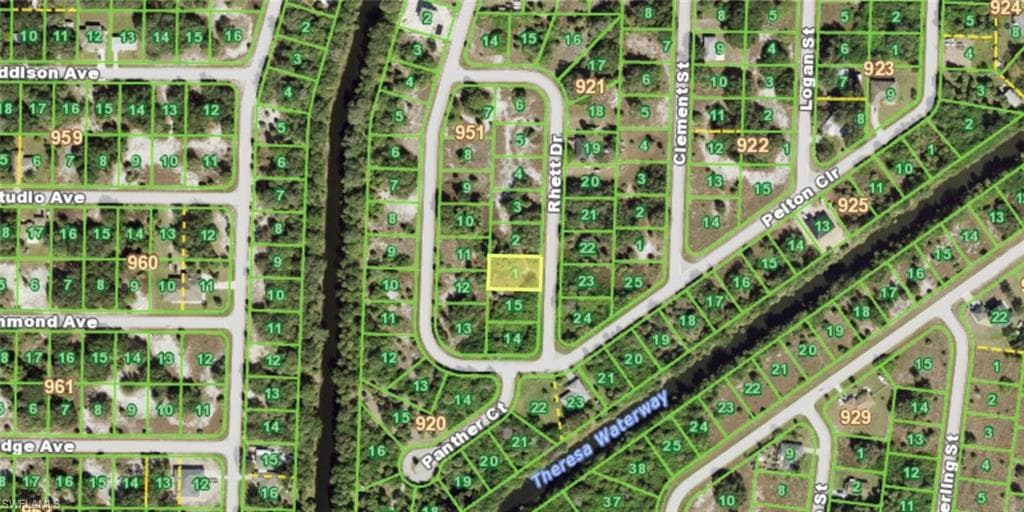 101 Rhett DR PORT CHARLOTTE, FL 33954