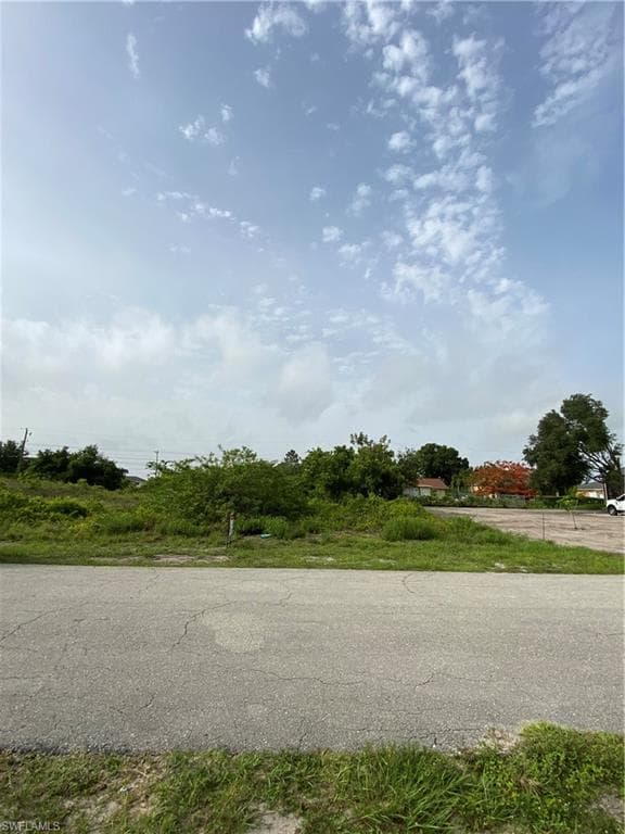 4309 7th ST SW LEHIGH ACRES, FL 33976