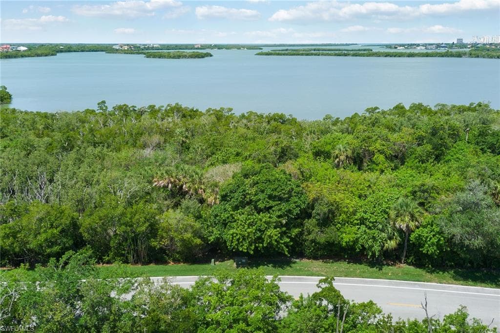 857 Whiskey Creek DR MARCO ISLAND, FL 34145