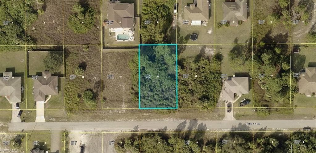 3022 33rd ST SW LEHIGH ACRES, FL 33976