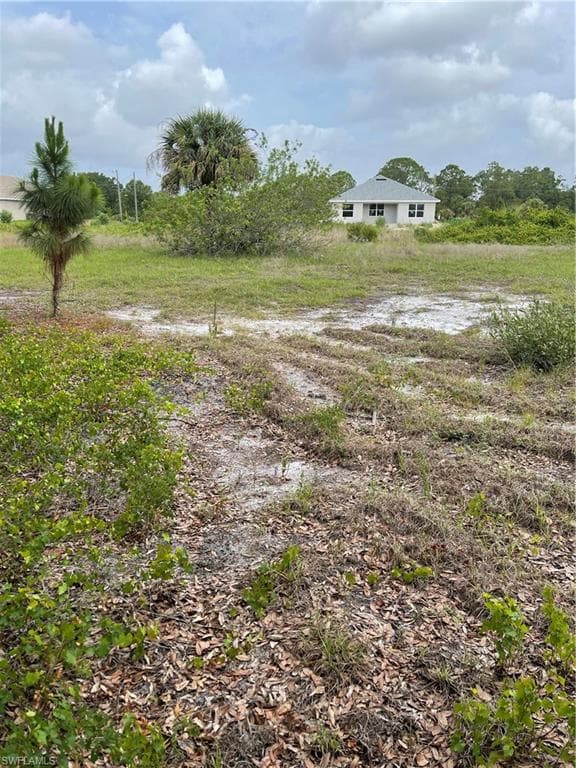 1972 Quintero LN LEHIGH ACRES, FL 33972