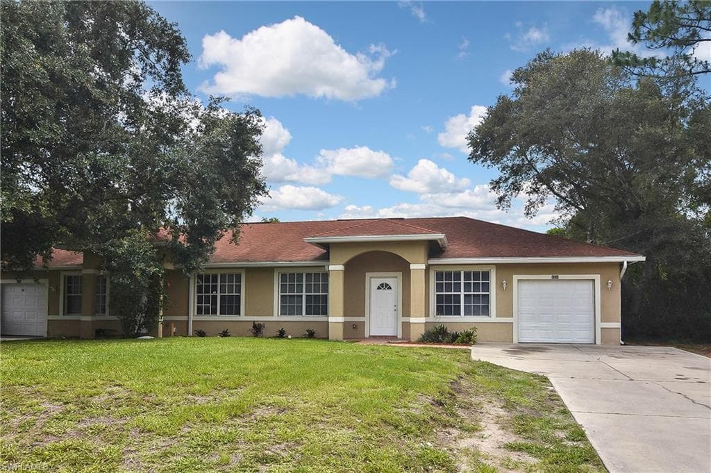 4524-4526 30th ST SW LEHIGH ACRES, FL 33973