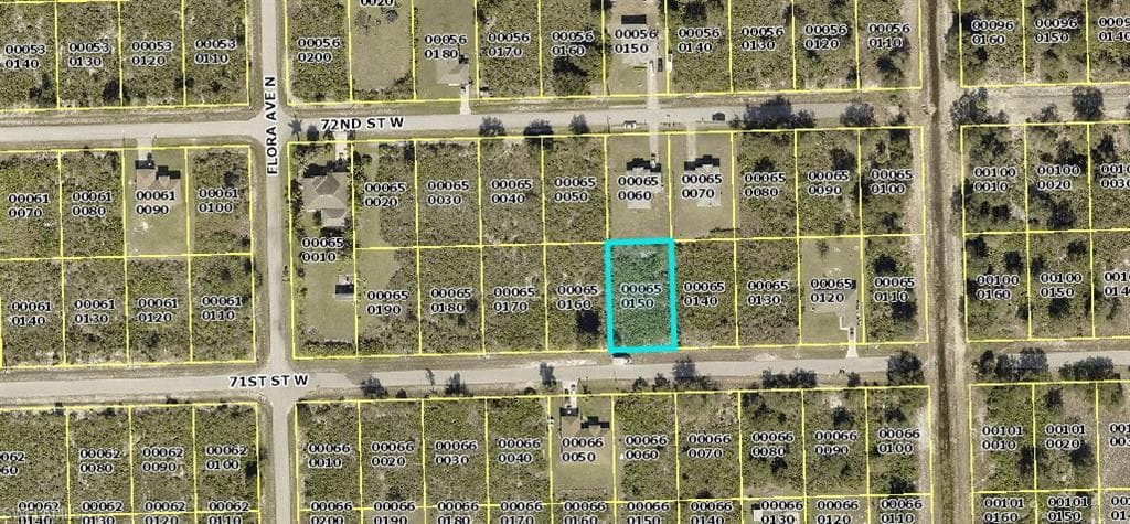 2608 71st ST W LEHIGH ACRES, FL 33971
