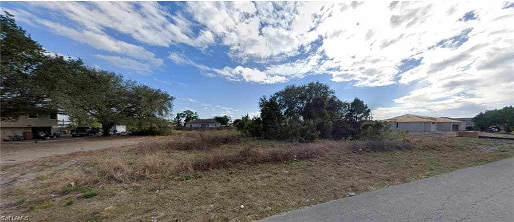 4209 24th ST SW LEHIGH ACRES, FL 33976