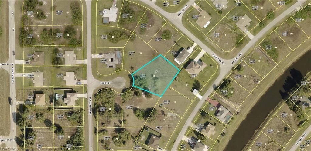 110 Perri PL LEHIGH ACRES, FL 33974